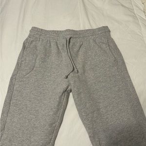 Aritzia TNA cozy AF fleece sweatpants